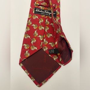 Salvatore ferragamo tie